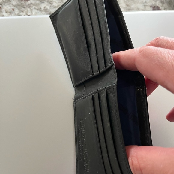 Harley-Davidson Black Leather Key Holder - Picture 2 of 4